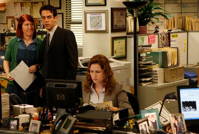 The Office - Season 6 - Gossip - Van film - Kate Flannery, B.J. Novak