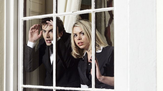 Doctor Who - Rise of the Cybermen - Photos - David Tennant, Billie Piper