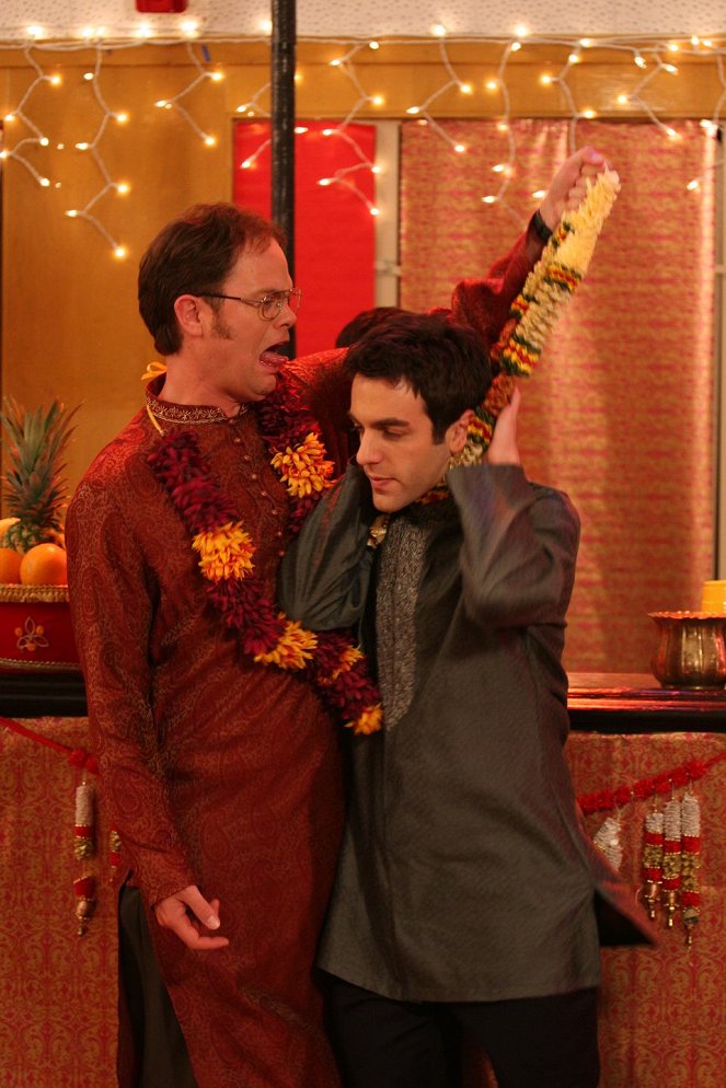 The Office - Diwali - Photos - Rainn Wilson, B.J. Novak