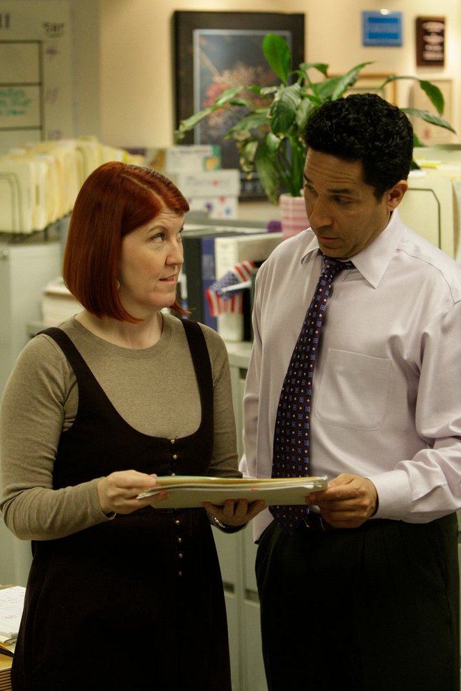 The Office - Season 5 - Michael Scott Paper Company - Van film - Kate Flannery, Oscar Nuñez