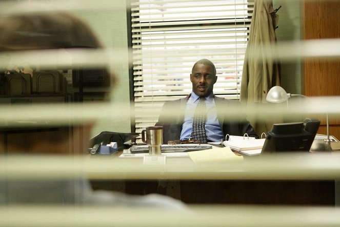 The Office - Michael Scott Paper Company - Van film - Idris Elba