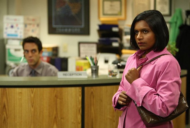 The Office (U.S.) - Business Ethics - Photos - Mindy Kaling