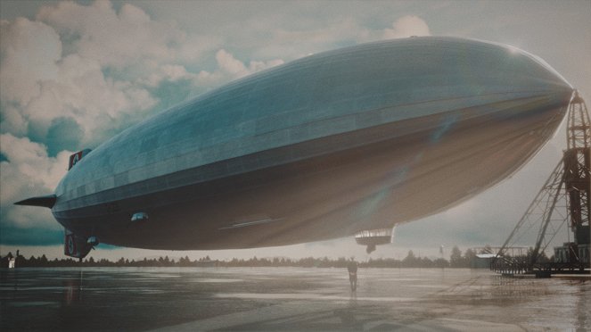 Elemental: Hydrogen vs. Hindenburg - Do filme