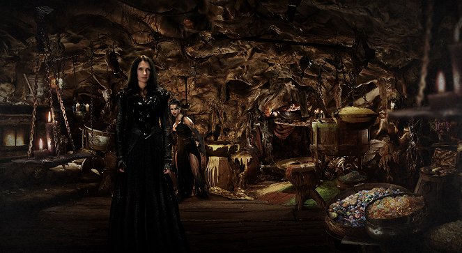 Hansel & Gretel : Witch Hunters - Promo - Famke Janssen
