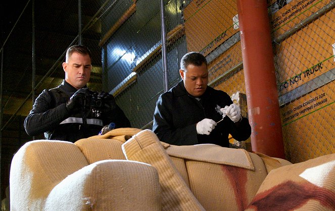 CSI: Crime Scene Investigation - Season 10 - Neverland - Photos - George Eads, Laurence Fishburne