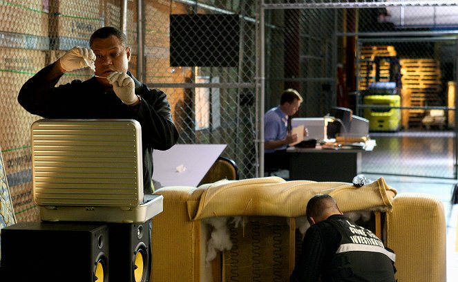 CSI - Den Tätern auf der Spur - Season 10 - Nimmerland - Filmfotos - Laurence Fishburne