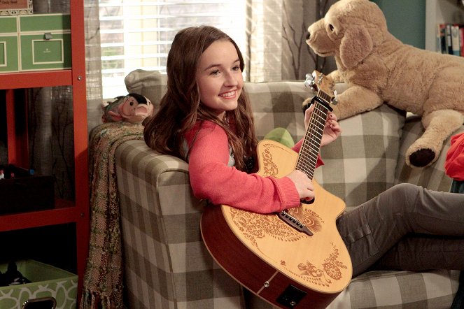 Last Man Standing - Driving Lessons - Photos - Kaitlyn Dever