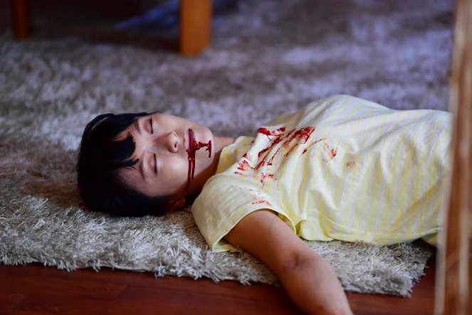 When I Get Home, My Wife Always Pretends to Be Dead. - Photos - Nana Eikura