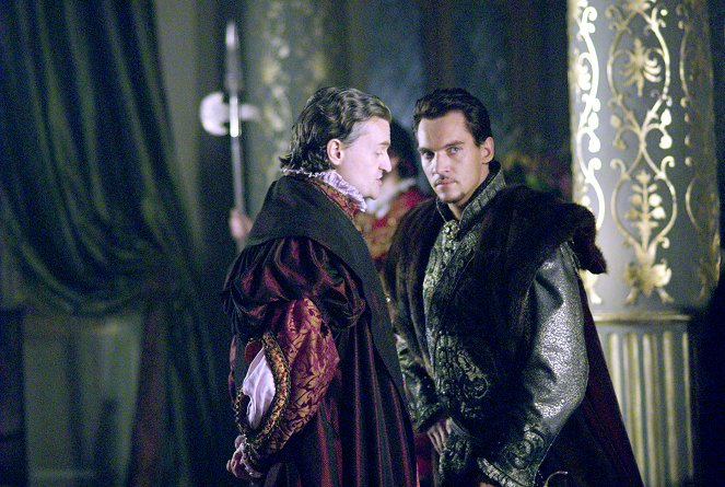 Tudorovci: Sex, moc a intrigy - The Death of Wolsey - Z filmu - Anthony Brophy, Jonathan Rhys Meyers