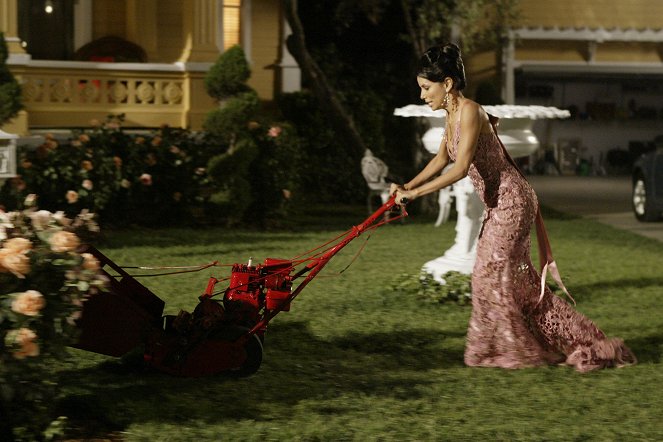 Desperate Housewives - Season 1 - Schmutzige Wäsche - Filmfotos - Eva Longoria