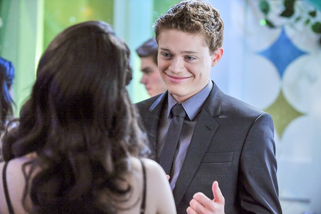Switched at Birth - Venus, Cupid, Folly, and Time - Van film - Sean Berdy