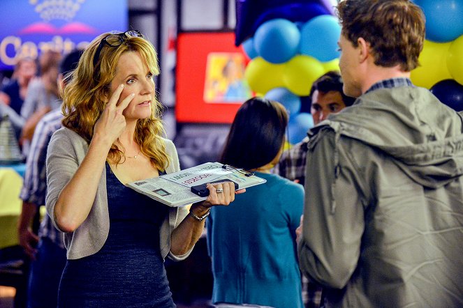 Switched at Birth - The Declaration of Independence - Do filme - Lea Thompson