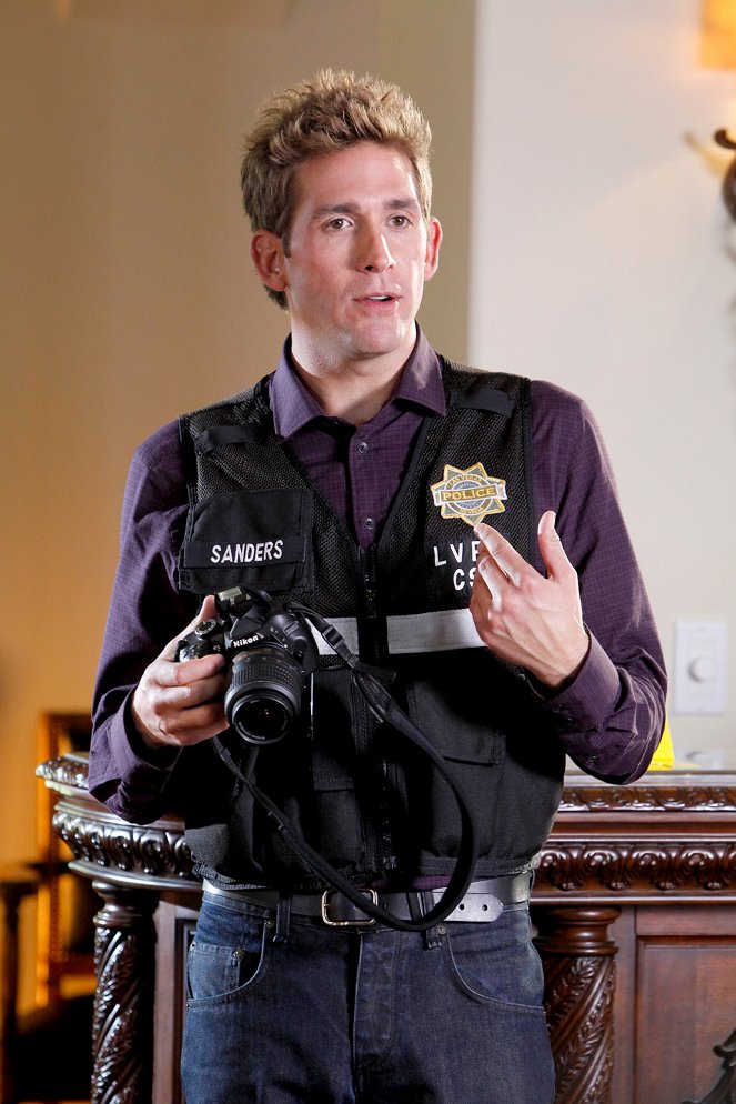 CSI: Crime Scene Investigation - Frame by Frame - Van film - Eric Szmanda