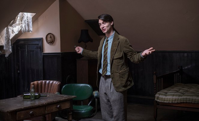 The Wife - Photos - Harry Lloyd