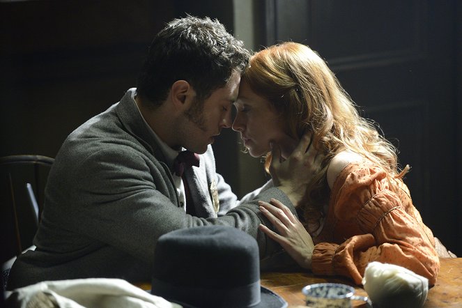 Copper - The Fine Ould Irish Gintleman - Photos - Kevin Ryan, Lindy Booth