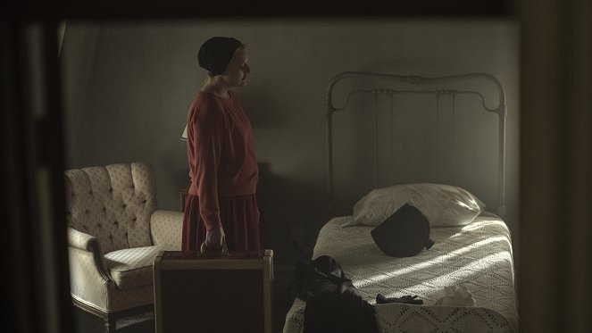 Opowieść podręcznej - After - Z filmu - Elisabeth Moss