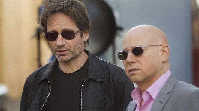 Californication - Season 6 - Hell Bent for Leather - Photos - David Duchovny, Evan Handler