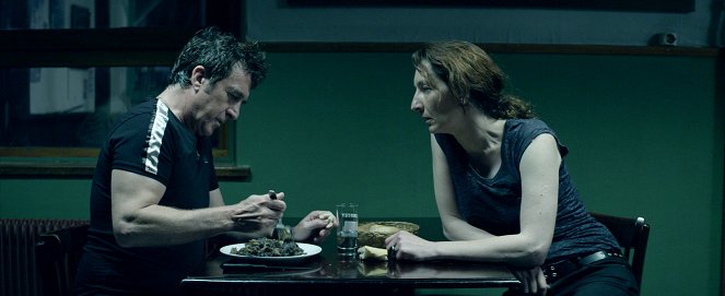 Perfekcjonista - Z filmu - François Cluzet, Corinne Masiero