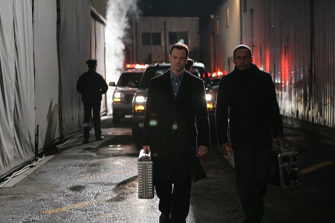 CSI: NY - Season 2 - Trapped - Photos - Gary Sinise, Hill Harper