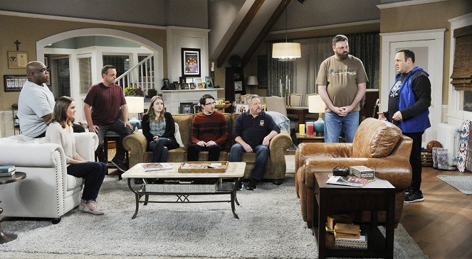 Kevin Can Wait - The Power of Positive Drinking - Photos - Leonard Earl Howze, Erinn Hayes, Lenny Venito, Taylor Spreitler, Ryan Cartwright, Gary Valentine, Christopher Brian Roach, Kevin James