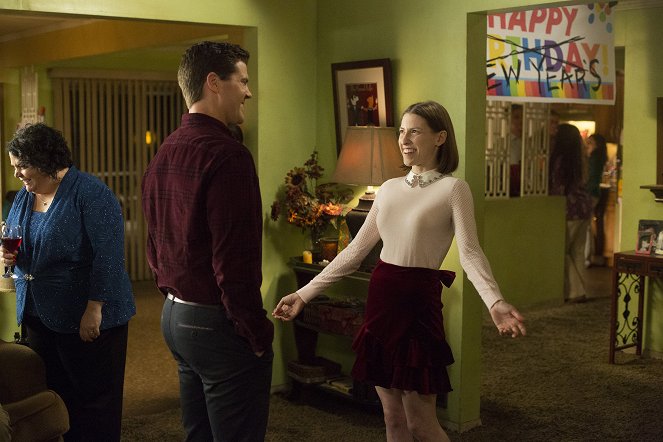 The Middle - New Year's Revelations - Van film - Beau Wirick, Eden Sher