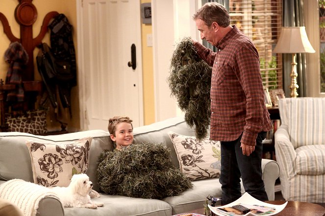 Last Man Standing - Season 3 - Ryan V. John Baker - Photos - Tim Allen