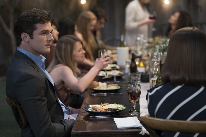 The Fosters - Season 5 - Meet the Fosters - Photos - Beau Mirchoff