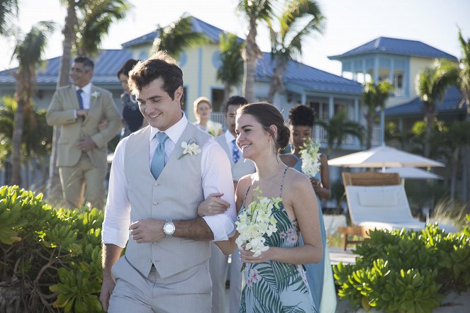 The Fosters - Where the Heart Is - Film - Beau Mirchoff, Maia Mitchell