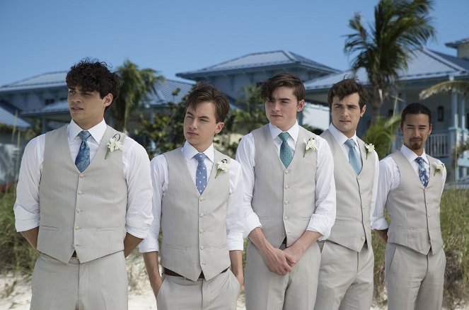 The Fosters - Where the Heart Is - Photos - Noah Centineo, Hayden Byerly, Spencer List, Beau Mirchoff, Jordan Rodrigues