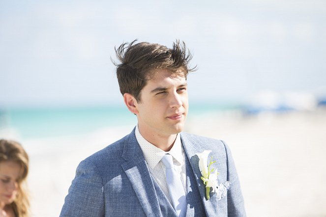 The Fosters - Where the Heart Is - Photos - David Lambert