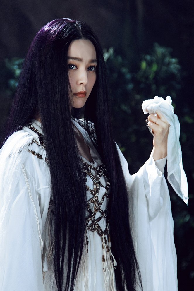 The White-Haired Witch of Lunar Kingdom - Photos