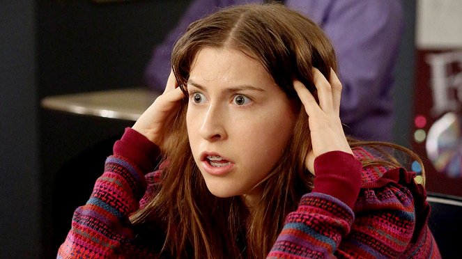The Middle - Life Skills - Photos - Eden Sher