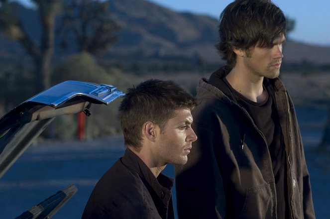 Supernatural - Season 1 - Werbefoto - Jensen Ackles, Jared Padalecki