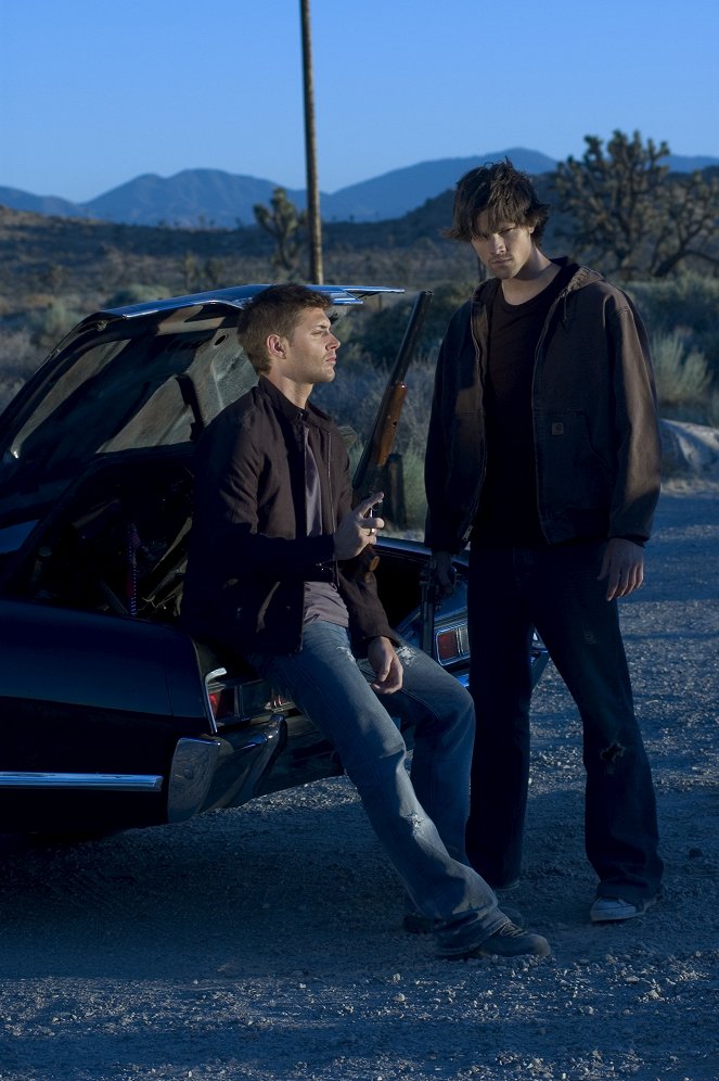 Supernatural - Season 1 - Promokuvat - Jensen Ackles, Jared Padalecki
