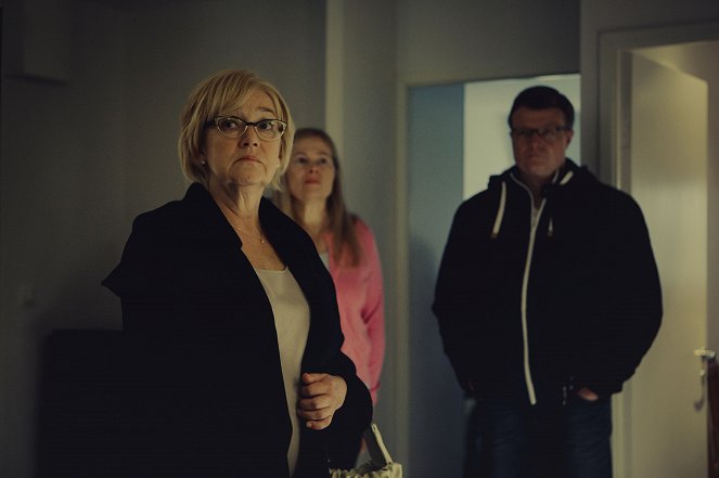 Keisari Aarnio - Episode 3 - Filmfotos - Jaana Saarinen, Marja-Liisa Ranta, Kari Hietalahti