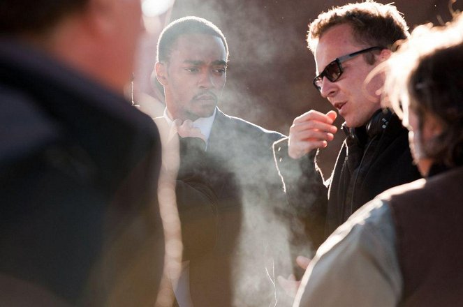 Dos au mur - Tournage - Anthony Mackie, Asger Leth