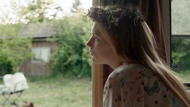 Virágvölgy - Do filme - Bianka Berényi