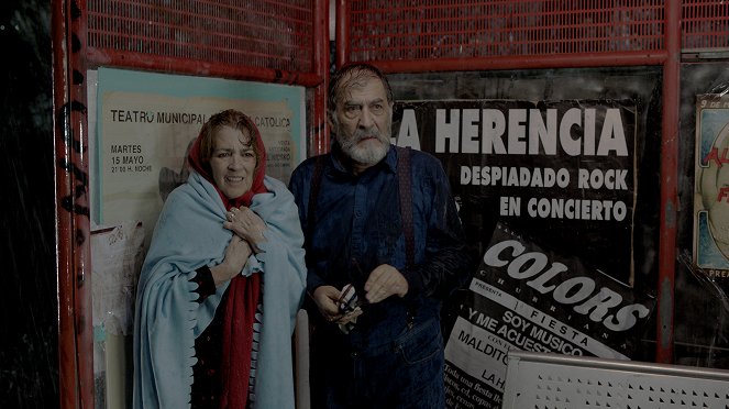 ¡Oh Mamy Blue! - Van film - Carmen Maura, Ramón Barea
