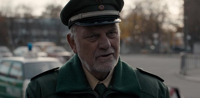 Dark - Season 1 - Rozcestí - Z filmu - Christian Pätzold