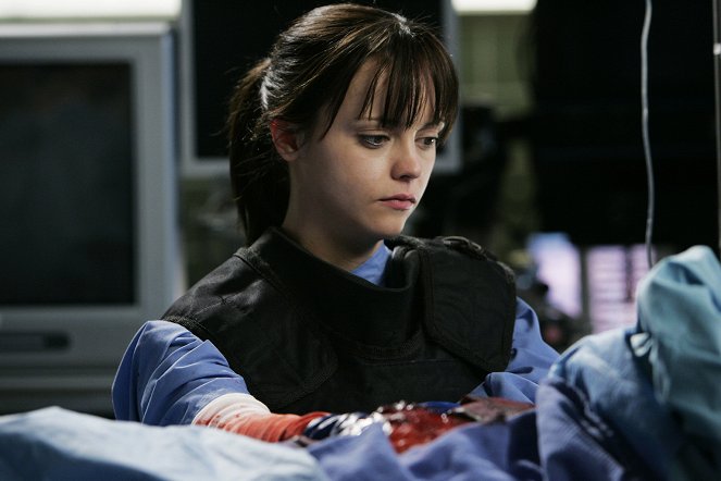Grey's Anatomy - Die jungen Ärzte - Code Black - Filmfotos - Christina Ricci