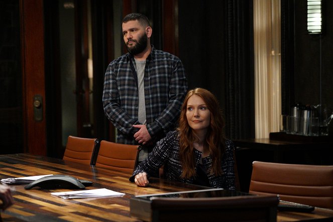 Scandal - Lost Girls - Photos - Guillermo Díaz, Darby Stanchfield