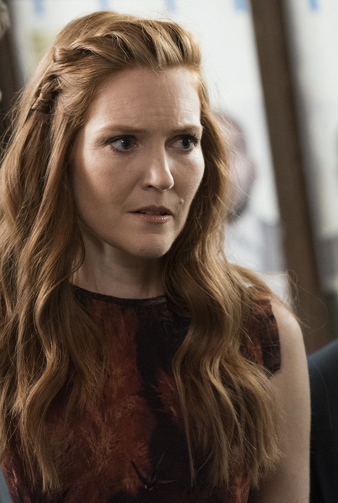 Scandal - Season 7 - Vampires and Bloodsuckers - Photos - Darby Stanchfield