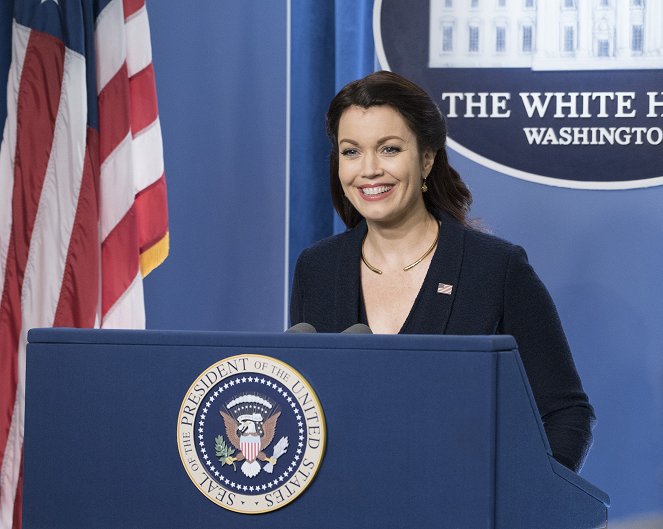 Botrány - Air Force Two - Filmfotók - Bellamy Young