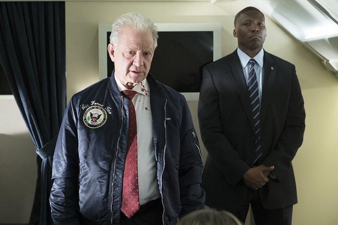 Scandal - Season 7 - Air Force Two - Photos - Jeff Perry