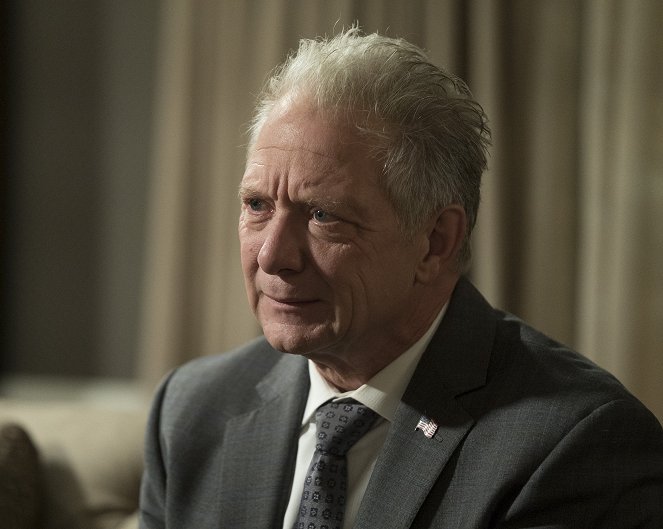 Scandal - Over a Cliff - Do filme - Jeff Perry