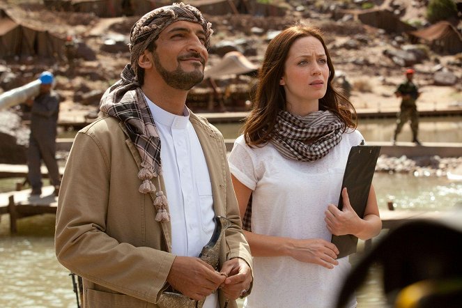 Lachsfischen im Jemen - Filmfotos - Amr Waked, Emily Blunt