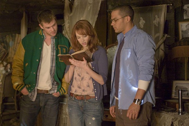 The Cabin in the Woods - Van film - Chris Hemsworth, Kristen Connolly, Jesse Williams