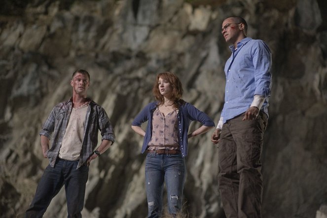 The Cabin in the Woods - Photos - Chris Hemsworth, Kristen Connolly, Jesse Williams