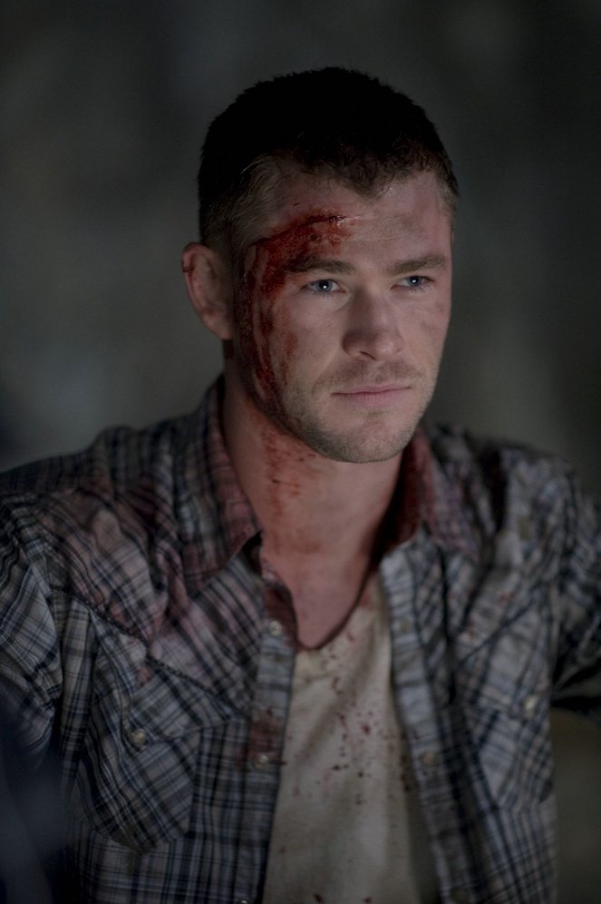 The Cabin in the Woods - Filmfotos - Chris Hemsworth