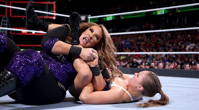 WWE Money in the Bank - Filmfotos - Savelina Fanene, Ronda Rousey